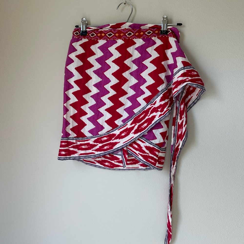 Zara Red and White Zigzag Patterned beaded wraparound Skirt
